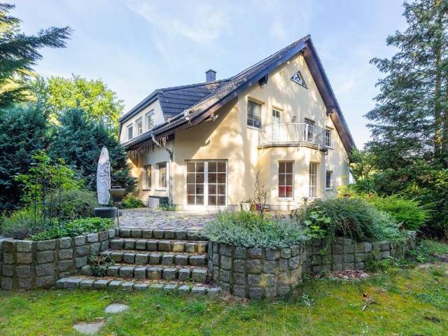 Wohnung zum Kaufen in Rehfelde 450.000,00 EUR 188.61 m²