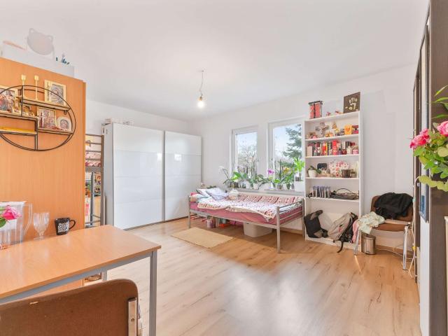 Wohnung zum Kaufen in Waiblingen 300.000,00 EUR 77.95 m²