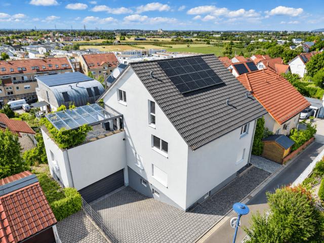 Wohnung zum Kaufen in Weinheim 589.000,00 EUR 163.61 m²