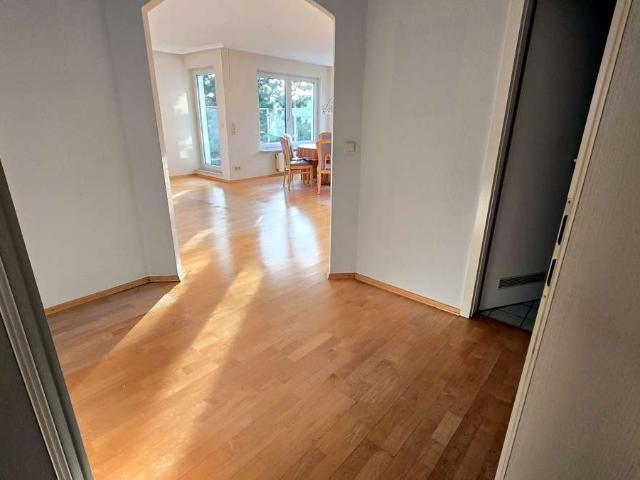 Wohnung zum Kaufen in Weissach 375.000,00 EUR 122 m²
