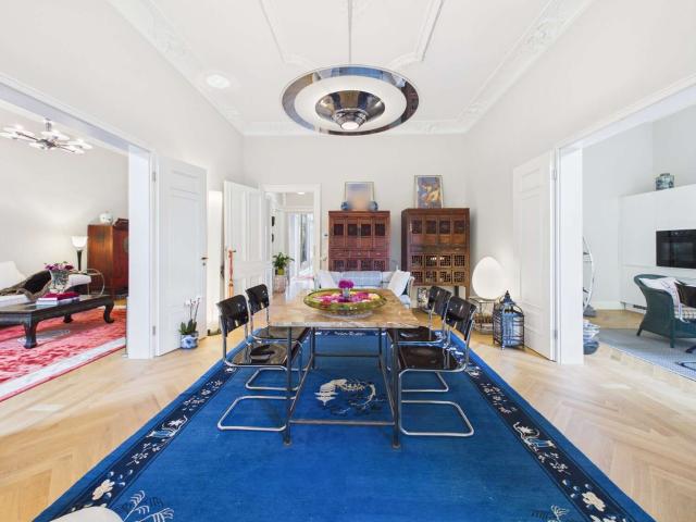 Wohnung zum Kaufen in Wiesbaden 1.390.000,00 EUR 163 m²