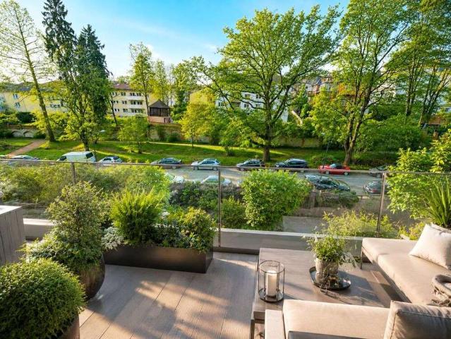 Wohnung zum Kaufen in Wiesbaden 1.400.000,00 EUR 165.7 m²