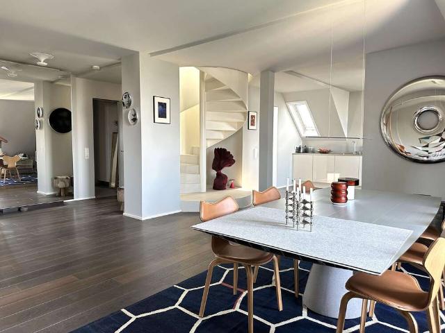 Wohnung zum Kaufen in Wiesbaden 1.880.000,00 EUR 200 m²