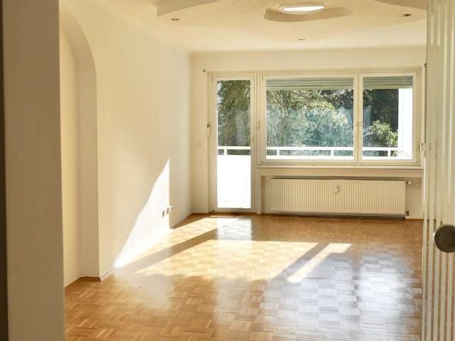 Wohnung zum Kaufen in Wiesbaden 355.000,00 EUR 89.5 m²