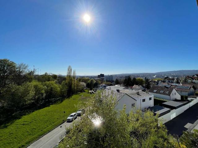 Wohnung zum Kaufen in Wiesbaden 374.000,00 EUR 91 m²