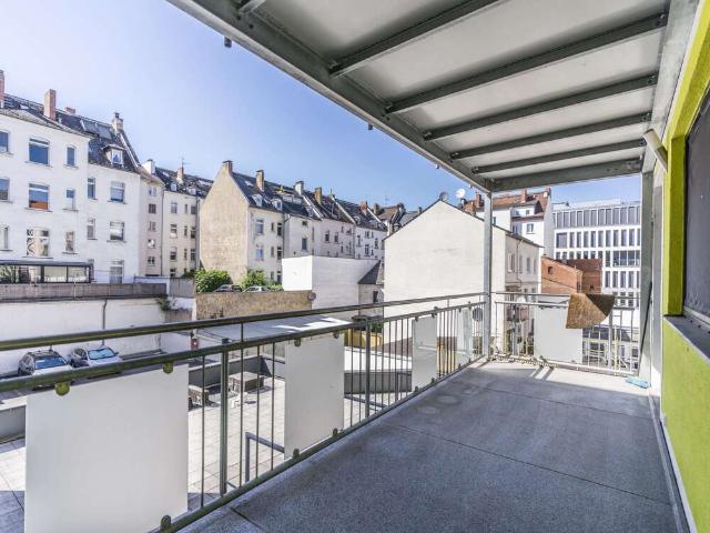 Wohnung zum Kaufen in Wiesbaden 699.000,00 EUR 218 m²