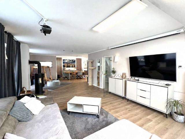 Wohnung zum Kaufen in Wuppertal 319.000,00 EUR 140 m²