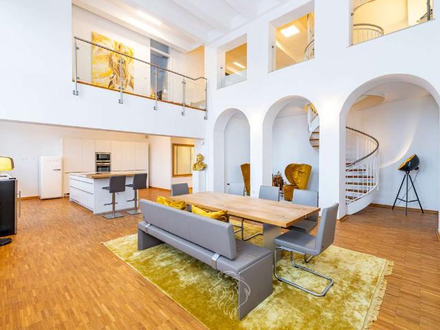 Wohnung zum Kaufen in Würzburg 1.199.000,00 EUR 200 m²