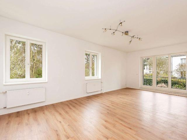 Wohnung zum Kaufen in Wustermark 349.000,00 EUR 91.63 m²