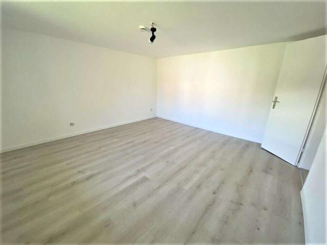 Wohnung zum Kaufen in Titisee Neustadt 349.000,00 EUR 141 m²