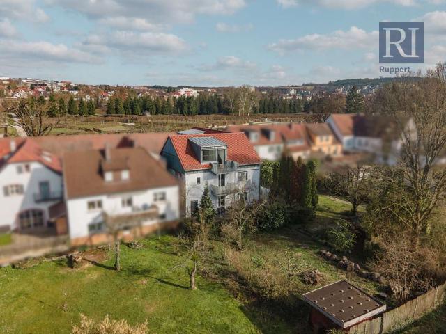Wohnung zum Kaufen in Veitshöchheim 327.000,00 EUR 89 m²