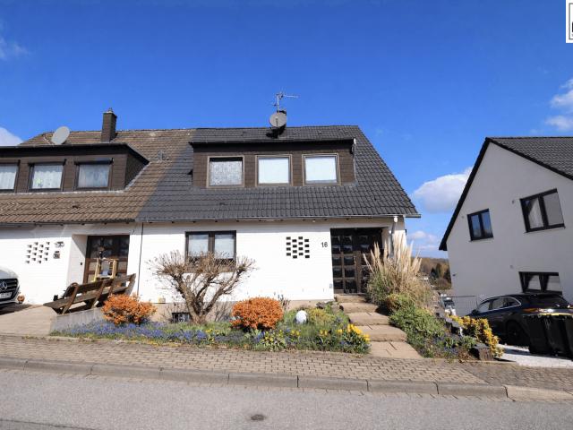 Wohnung zum Kaufen in Velbert 439.000,00 EUR 152.59 m²