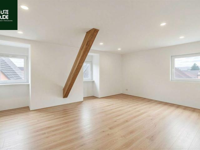 Wohnung zum Kaufen in Zellingen 255.000,00 EUR 130.79 m²