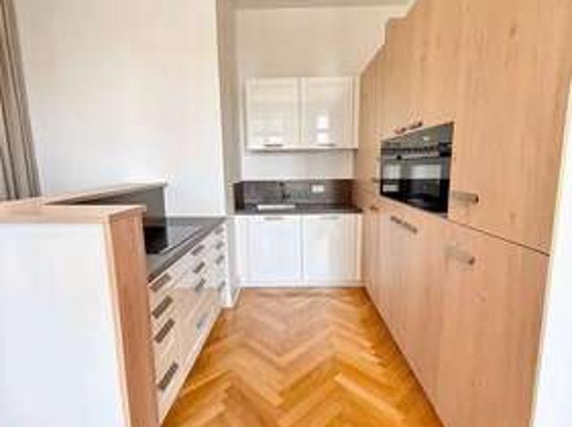 Wohnung zum Mieten in Berlin 2.396,00 € 129.89 m²
