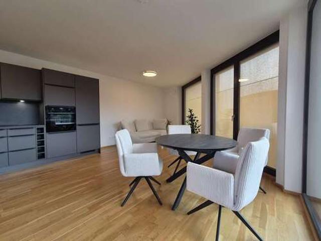 Wohnung zum Mieten in Dresden 1.770,00 € 92.13 m²