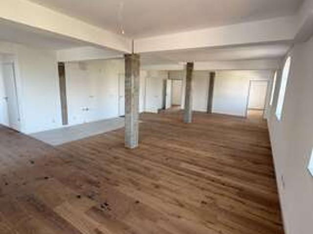 Wohnung zum Mieten in Duisburg 2.075,00 € 142.9 m²