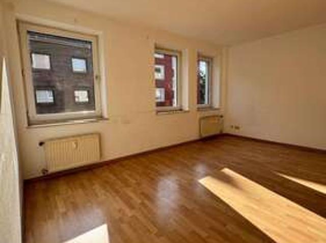 Wohnung zum Mieten in Duisburg 452,00 € 77.9 m²