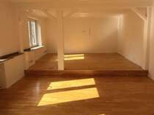 Wohnung zum Mieten in Düsseldorf 2.300,00 € 138 m²