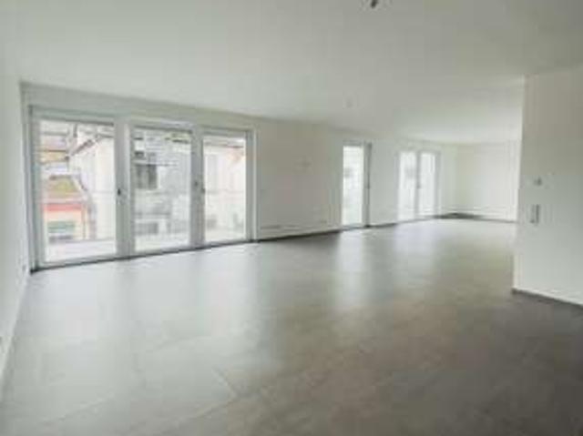 Wohnung zum Mieten in Eschborn 2.190,00 € 146 m²