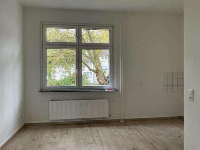 Wohnung zum Mieten in Essen 349,00 € 36.38 m²