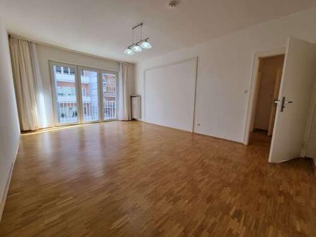 Wohnung zum Mieten in Frankfurt am Main 1.450,00 € 73 m²