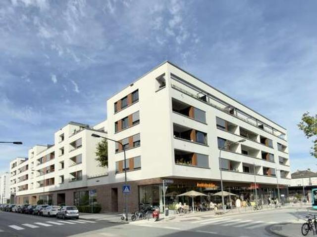 Wohnung zum Mieten in Frankfurt am Main 2.100,00 € 123 m²