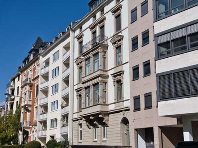 Wohnung zum Mieten in Frankfurt am Main 2.100,00 € 94.7 m²