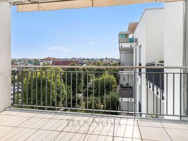 Wohnung zum Mieten in Frankfurt am Main 2.150,00 € 105.5 m²