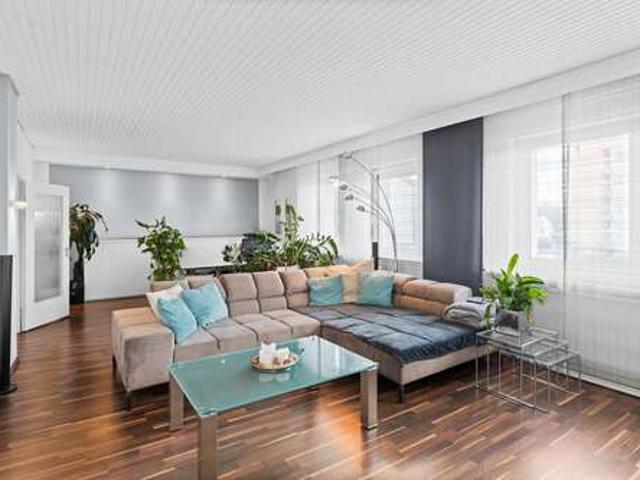 Wohnung zum Mieten in Nürnberg 1.380,00 € 95.11 m²