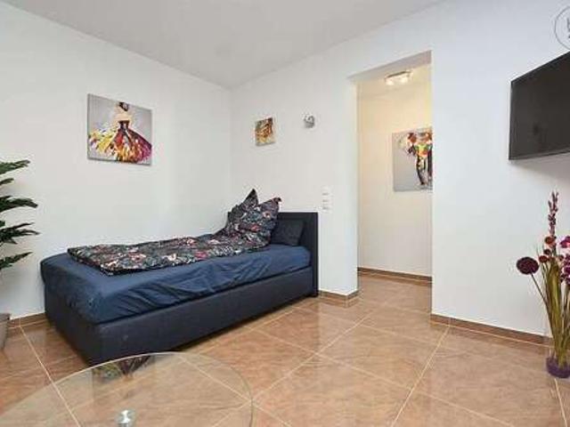 Wohnung zum Mieten in Stuttgart 1.150,00 € 33 m²