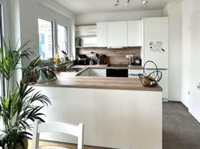 Wohnung zum Mieten in Stuttgart 1.700,00 € 96.7 m²