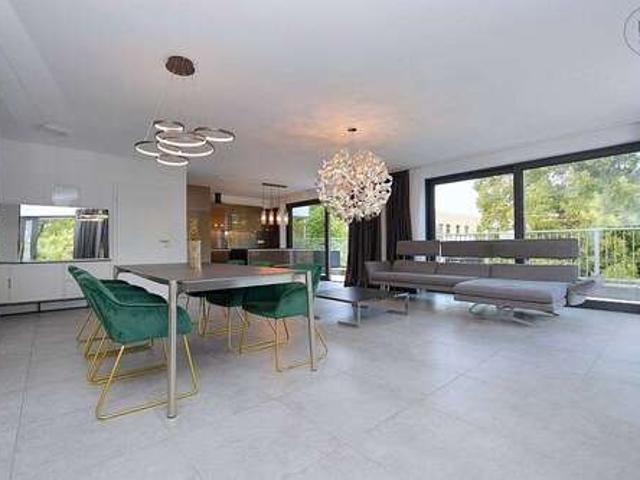 Wohnung zum Mieten in Stuttgart 2.540,00 € 150 m²