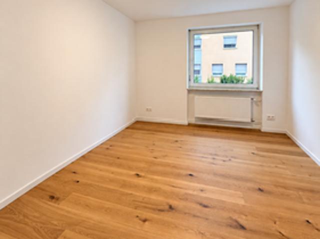 Wohnung zum Mieten in Stuttgart 460,00 € 14 m²