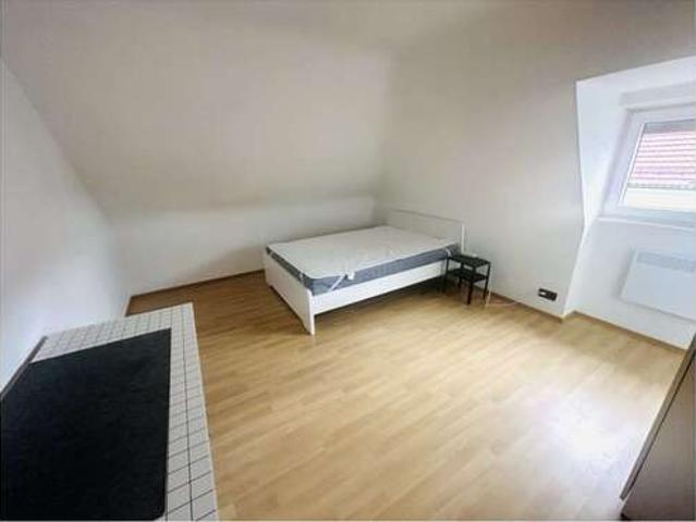 Wohnung zum Mieten in Stuttgart 420,00 € 16 m²