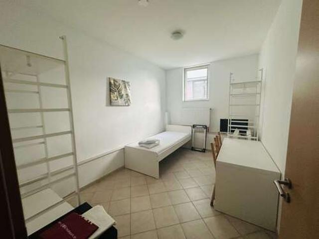 Wohnung zum Mieten in Stuttgart 435,00 € 17 m²