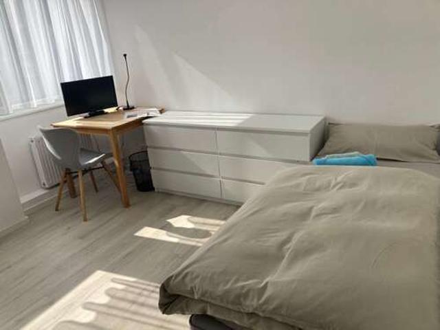 Wohnung zum Mieten in Stuttgart 690,00 € 19 m²