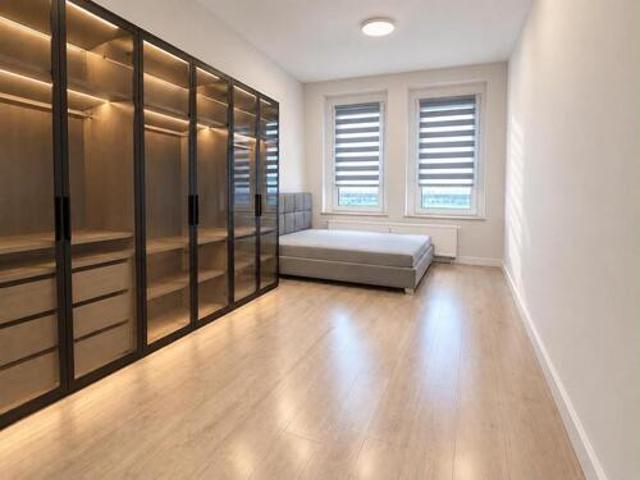 Wohnung zentral, renoviert 1.100,00 EUR Kaltmiete, ca.75,00 m²