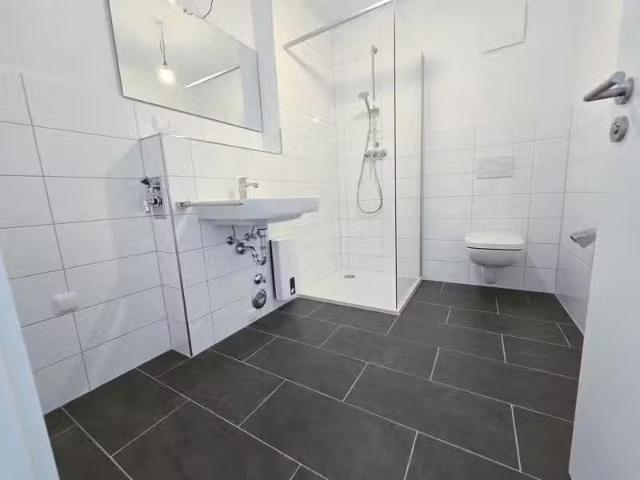 Wohnung 1173.98 € zur Miete Odenthaler Weg 15, Wersten, Düssel.