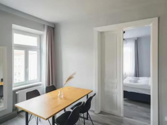 Wohnung 1 Schlafzimmer Zu Vermieten Vienna Vienna 1500 ES98921387