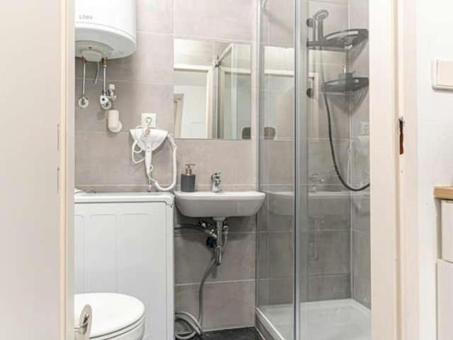 Wohnung 1 Schlafzimmer Zu Vermieten Vienna Vienna 1099 ES101792814