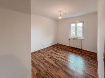 Wohnung 1 Schlafzimmer Zu Vermieten Vöcklabruck Vöcklabruck 700 ES102913470