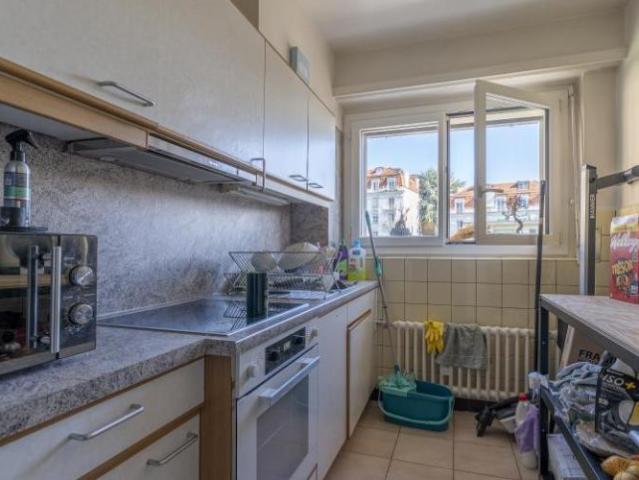 Wohnung 2.5 Zimmer