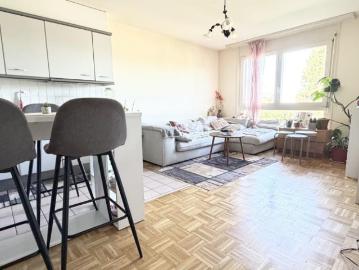 Wohnung 2.5 Zimmer