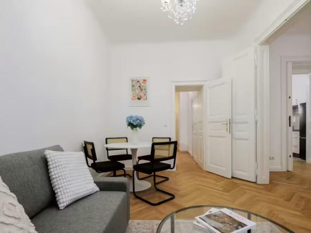 Wohnung 2 Schlafzimmer Zu Vermieten Vienna Vienna 2400 ES97739146