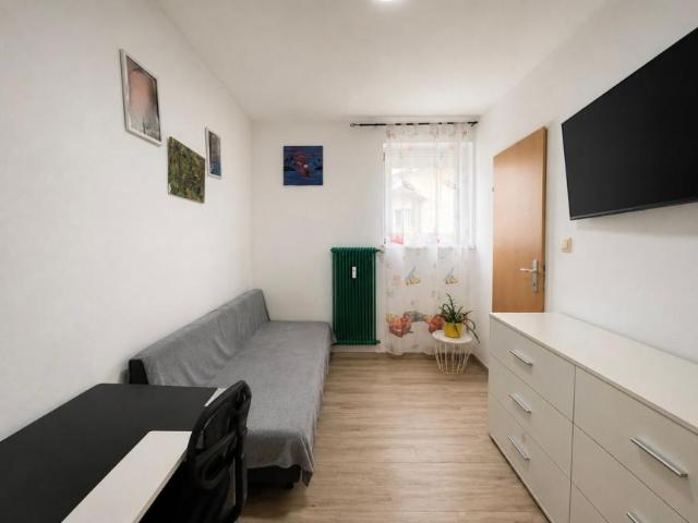 Wohnung 2 Schlafzimmer Zu Verkaufen Großedling Großedling 79990 ES103414820