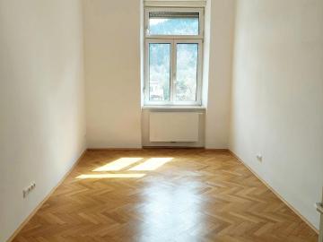 Wohnung 3 Schlafzimmer Zu Vermieten Bruck An Der Mur AUT 816 ES98083597