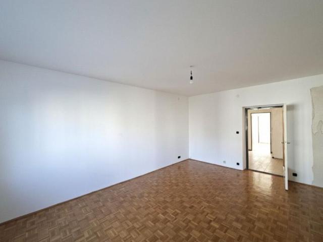 Wohnung 3 Schlafzimmer Zu Verkaufen Wien Wien 369900 ELS105075310