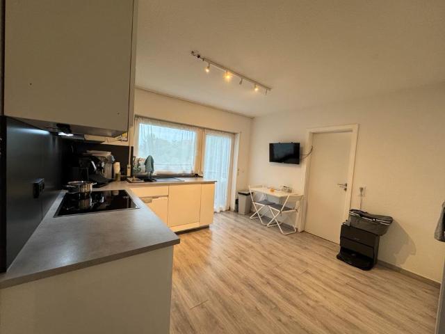 Wohnung 4Zimmer zu verkaufen *Stellpaltz *balkon *2kellerräume