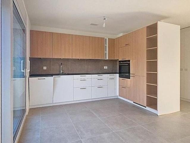 Sehr schöne 4.5 Zimmerwohnung neu Los 9