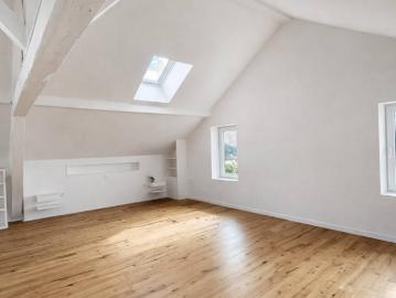 Wohnung 4.5 Zimmer